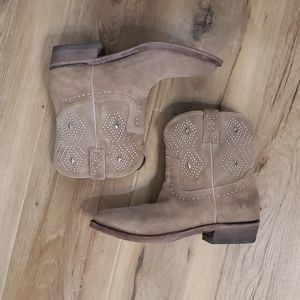 Frye Billy Stud Short Western Boot